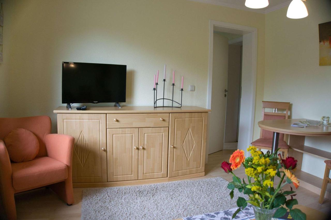 F-1042 Ferienwohnung Enna Sellin  Luaran gambar